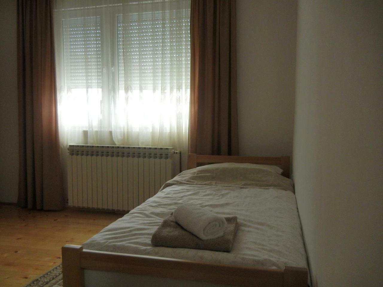 Apartman Galac Apartment Bijeljina Ngoại thất bức ảnh